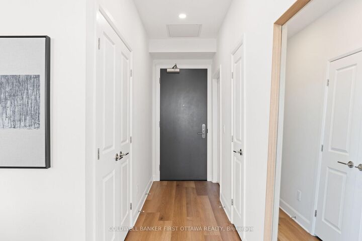 Property Photo:  3000 Tawadina Road 201  ON K1K 5B4 