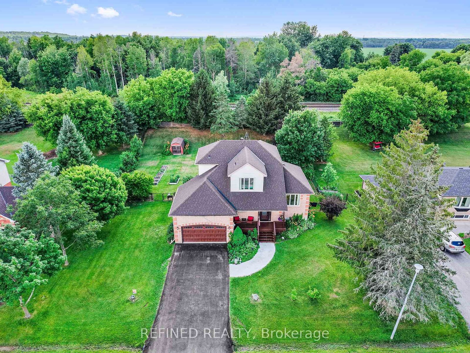Property Photo:  39 Marshall Crescent  ON L0M 1B0 