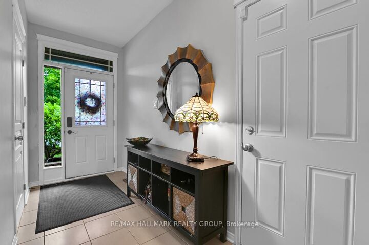 Property Photo: 679 Percifor Way ON K1W 0E2