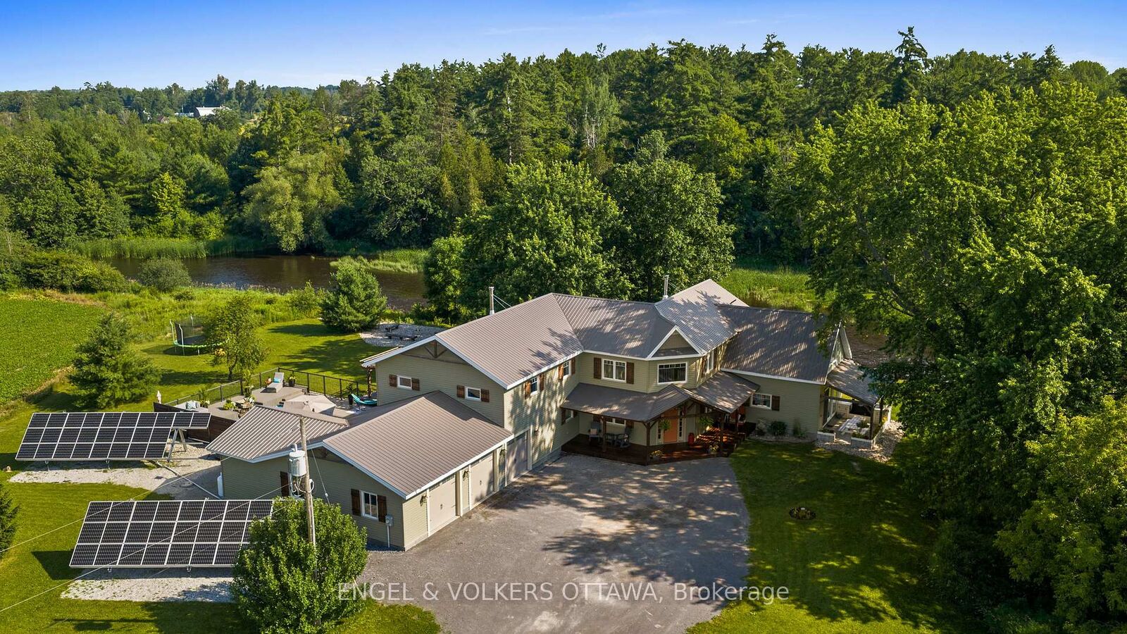 Property Photo:  6548 Carp Road  ON K0A 2H0 