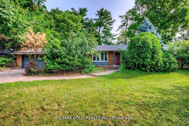 275 Eastcourt Road — photo 1
