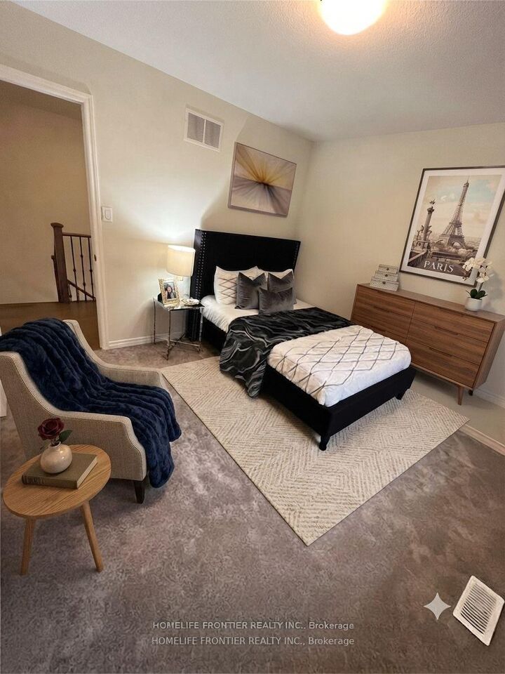 Property Photo: 127 Munro Circle ON N3T 0R4