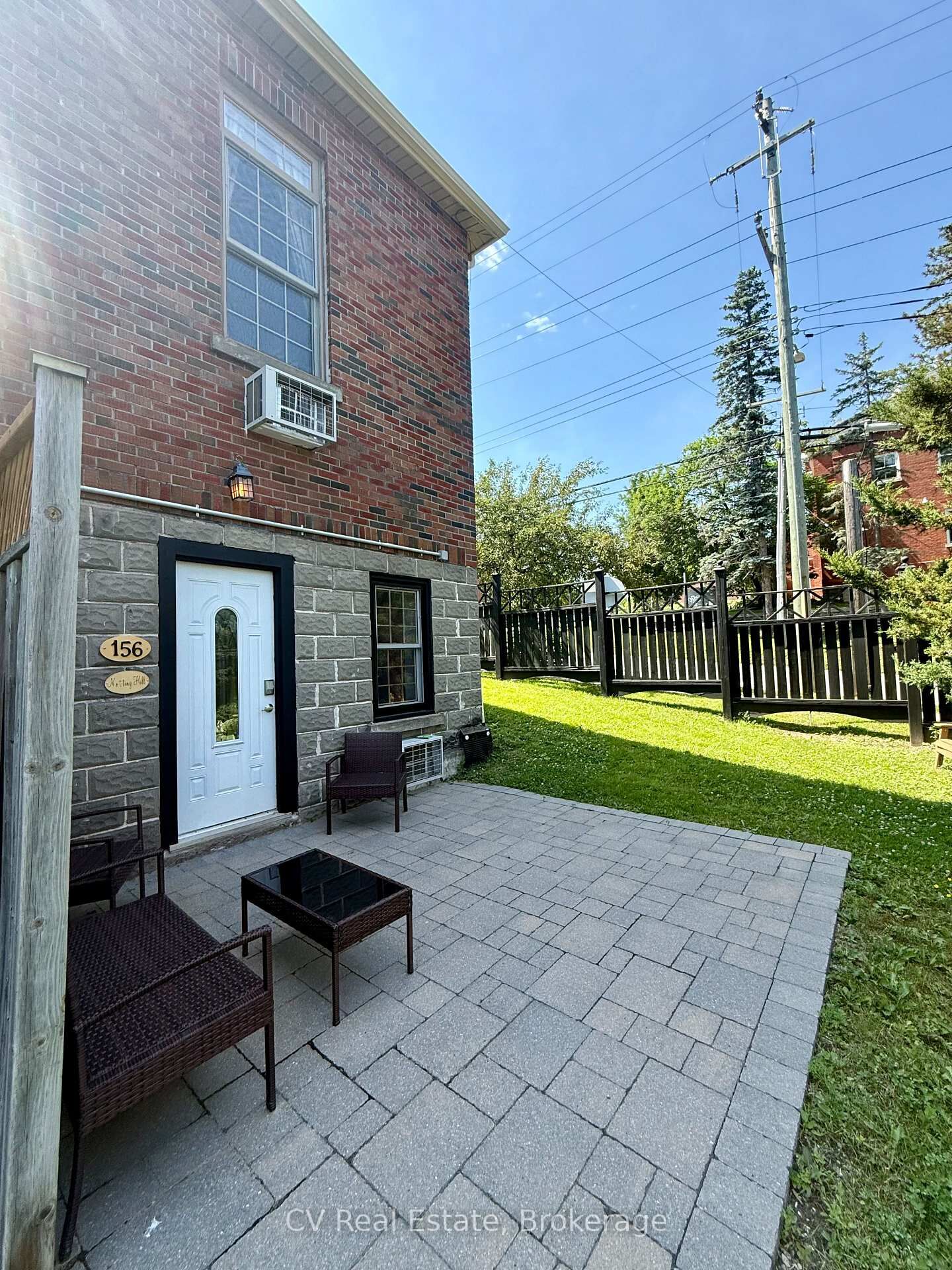 Photo de la propriété:  2 Mahaffy Court 156  ON P1L 2A6 