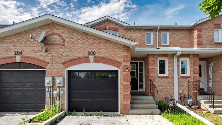Property Photo: 206 Fairwood Drive ON L4P 3Y5