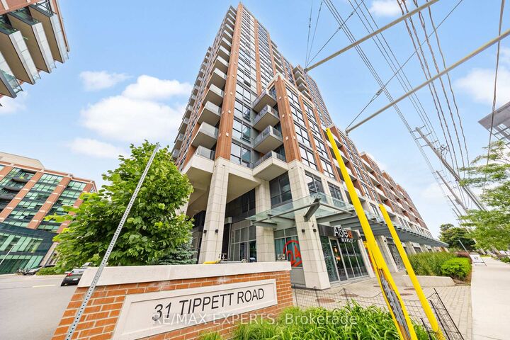 Property Photo:  31 Tippett Road 1410  ON M3H 0C8 