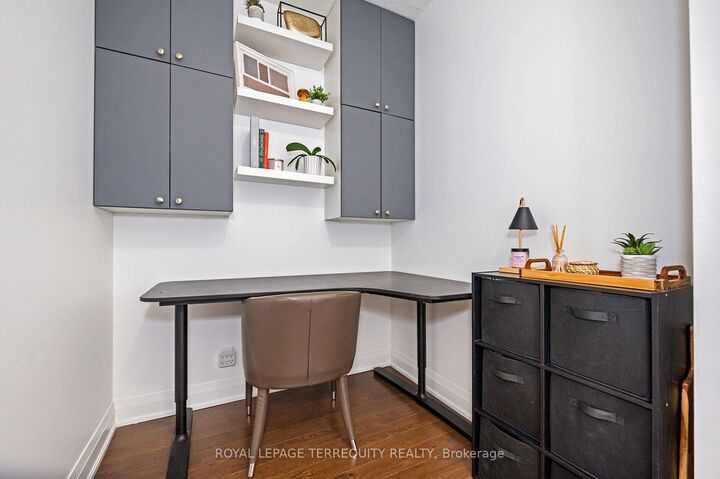 Property Photo: 12 Woodstream Boulevard 709 ON L4L 8C3