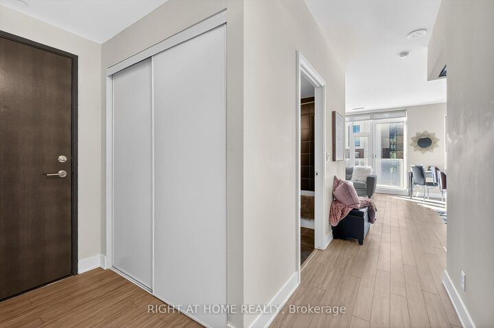 Property Photo:  118 Holmwood Avenue 806  ON K1S 5J5 