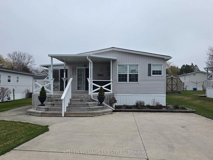 142 Sandbagger Crescent — photo 1