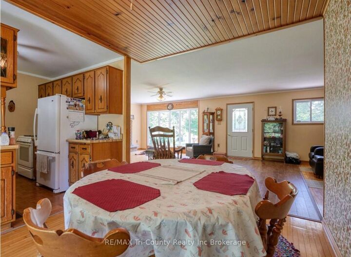 Property Photo: 889 Norfolk County 28 Road ON N0E 1G0