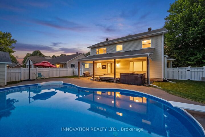 Property Photo:  9 Mary Hill Crescent  ON K0A 2Z0 