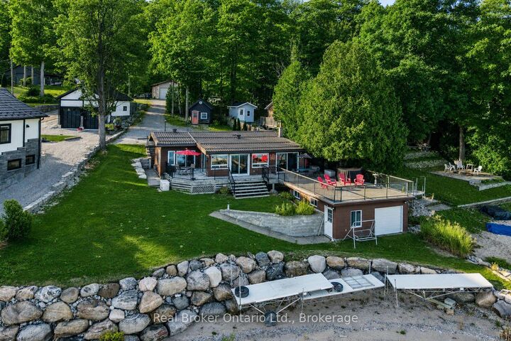 417 Pheasant Lane — photo 1