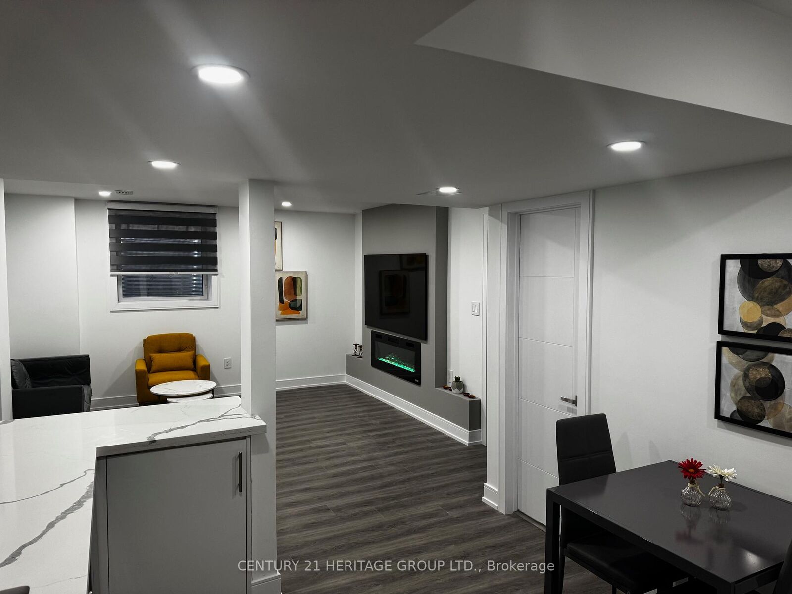 Property Photo: 7 Larkfield Crescent 2 ON L9N 0P7