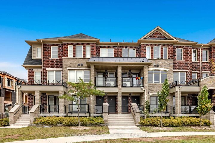 Property Photo: 200 Veterans Drive 10 ON L7A 4S6