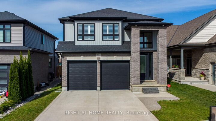 937 Lennon Way — photo 1