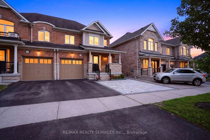 Property Photo: 92 Snowling Drive ON L1Z 0G1