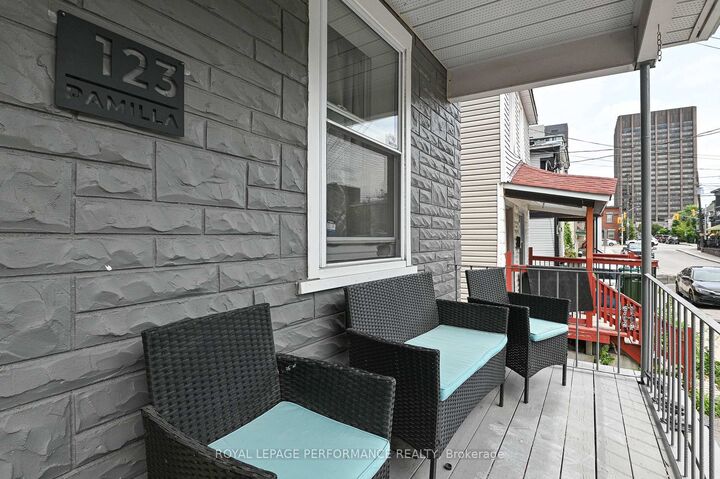 Property Photo:  123 Pamilla Street W 2  ON K1S 3K9 