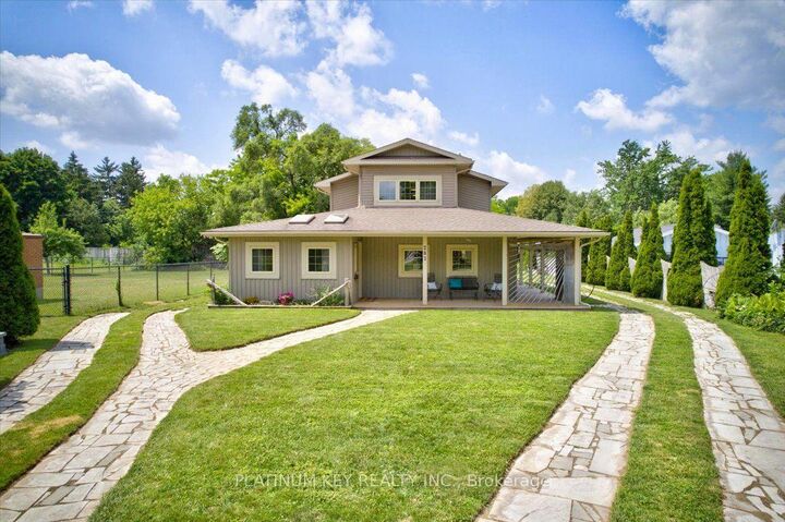 Property Photo: 282 Beattie Street ON N7G 2X4