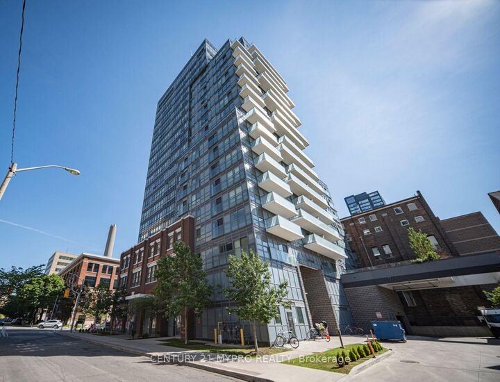 Property Photo: 181 Huron Street 1604 ON M5T 0C1