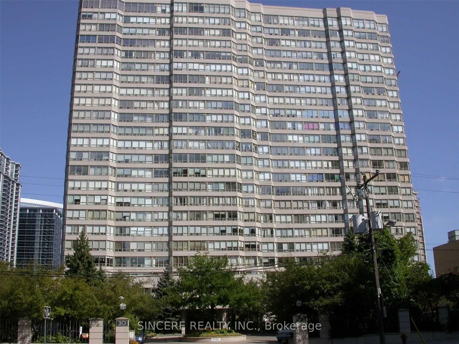 Property Photo:  30 Greenfield Avenue 1108  ON M2N 6N3 