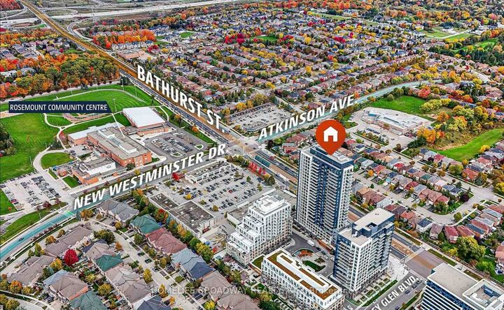 Property Photo: 7950 Bathurst Street 1415 ON L4J 0L4