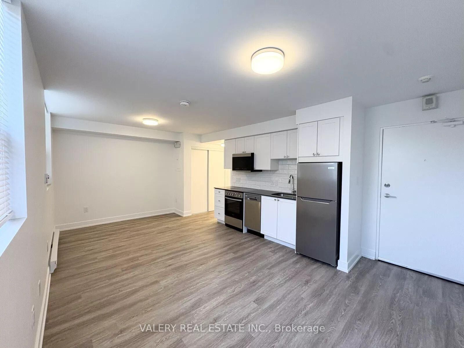 Property Photo:  294 Chandler Drive 103  ON N2E 2K1 