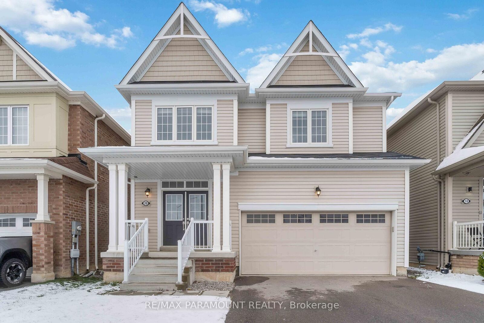 Property Photo:  20 Vaughn Drive  ON L3B 0G8 