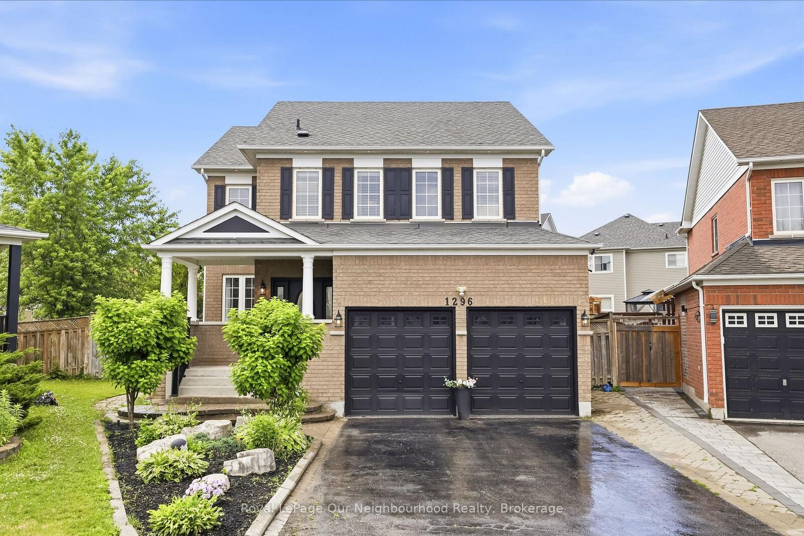 Property Photo: 1296 Ravencliffe Court ON L1K 2Y3