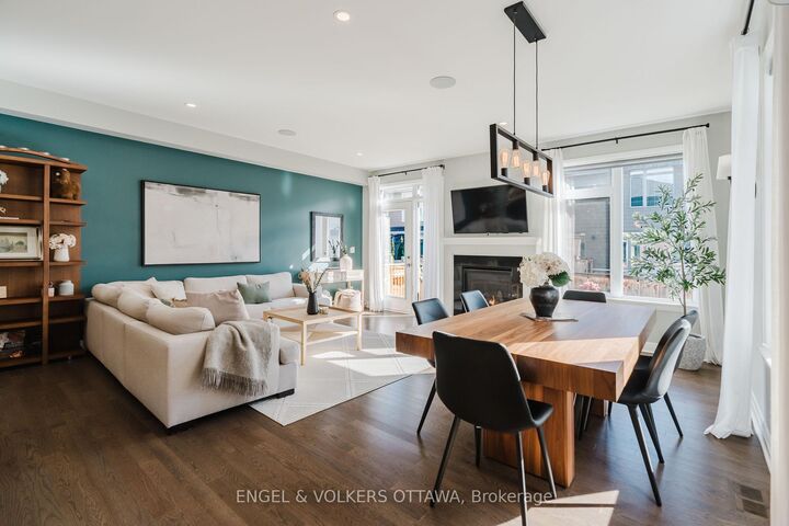 Property Photo: 512 Chene Way ON K1K 4Z1