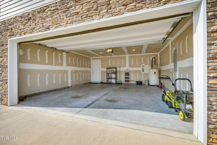Property Photo: 1210 Cherry Grove TN 37745