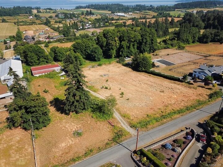 Property Photo:  6275 Old East Rd  BC V8Y 1R7 