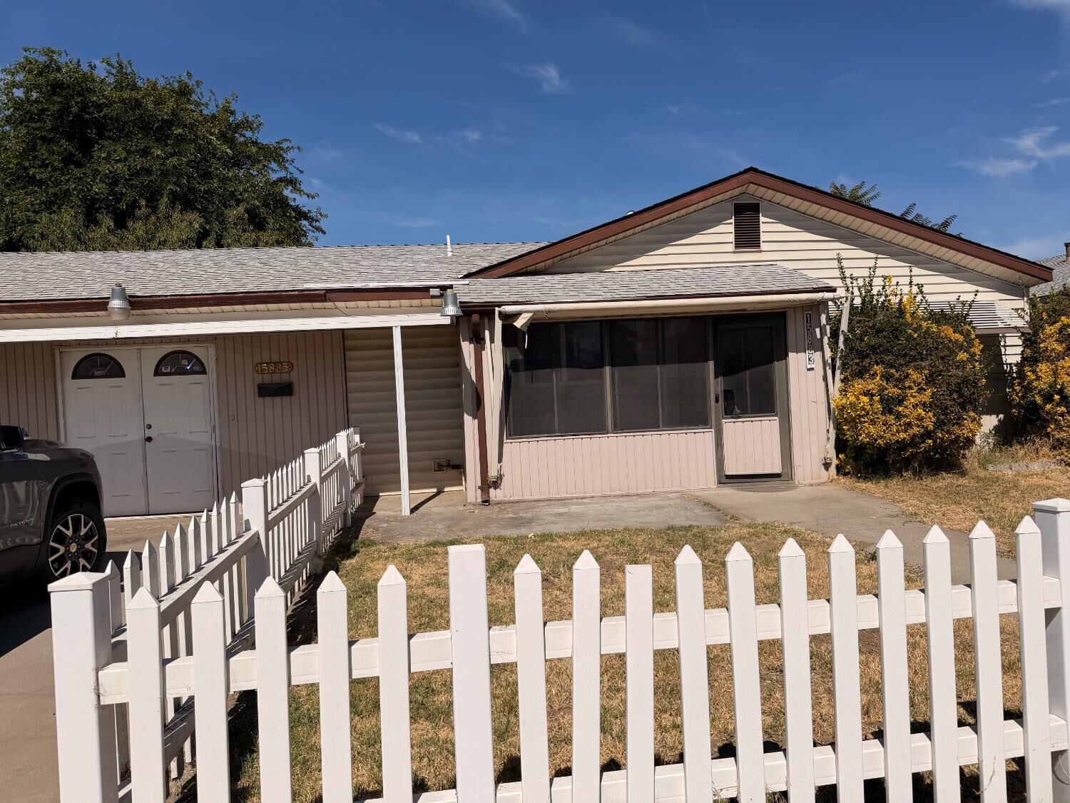 Property Photo:  15883 Warfield  CA 95330 