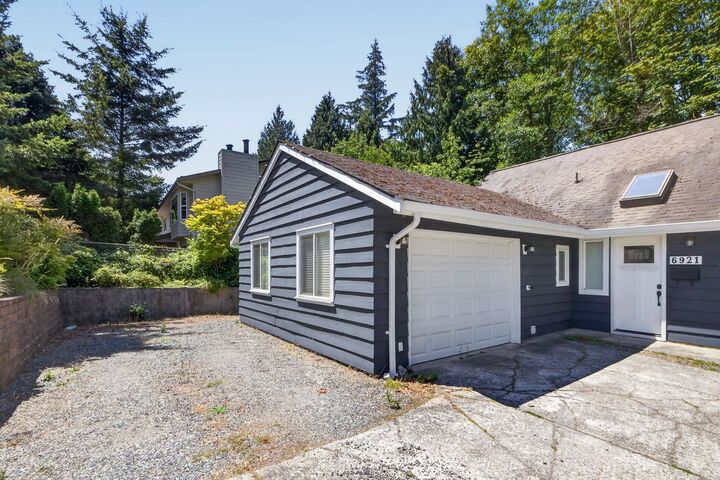 Property Photo: 6921 Westview Drive BC V4E 2L7