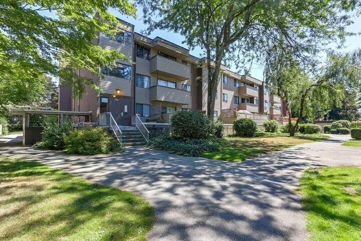 Property Photo: 2441 Kelly Avenue 31 BC V3C 1Y3