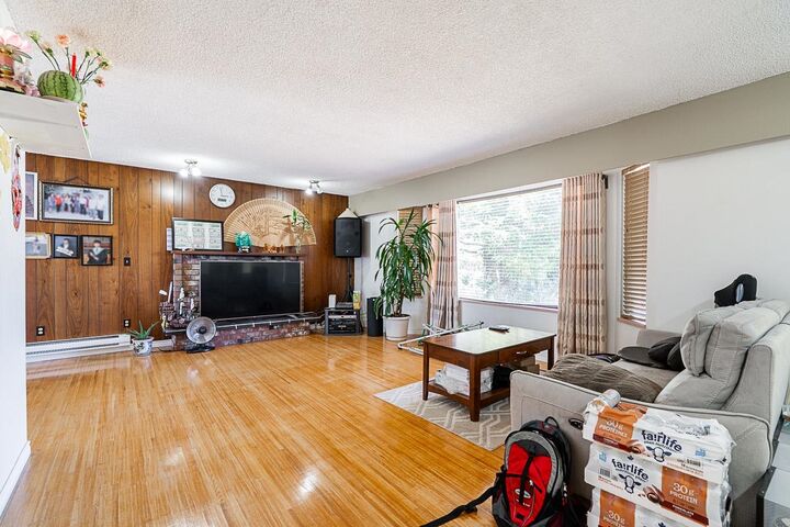 Property Photo: 9071 No. 4 Road BC V7A 2Y8