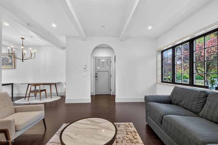 Property Photo: 1157 W 33rd Avenue 2 BC V6M 1A3