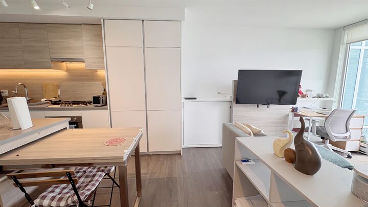 Property Photo:  652 Whiting Way 2408  BC V3J 0K3 