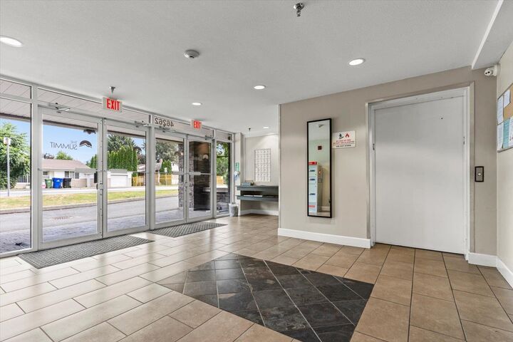 Property Photo: 46262 First Avenue 103 BC V2P 0C3