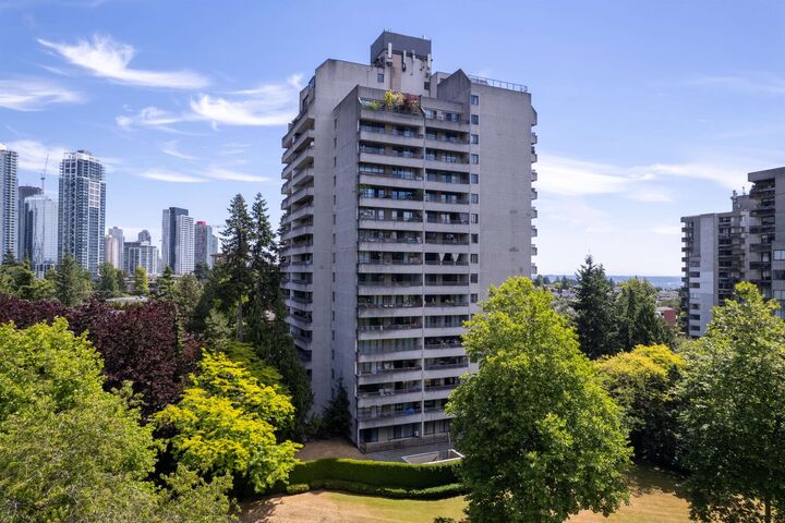 Property Photo:  6595 Willingdon Avenue 908  BC V5H 4E5 