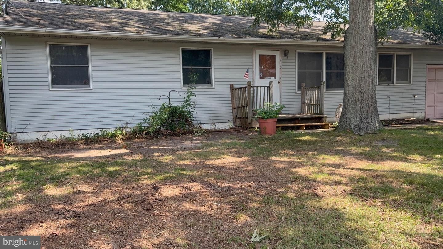 Property Photo:  318 Laurel Boulevard  NJ 08734 