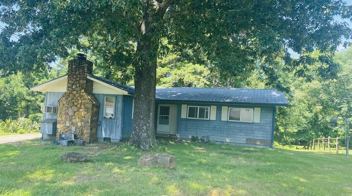 Property Photo:  1209 12th Street  AR 71953 