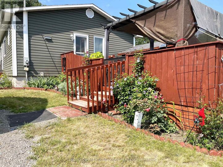 Property Photo:  937819 Marsh Bay Road  ON P0J 1C0 