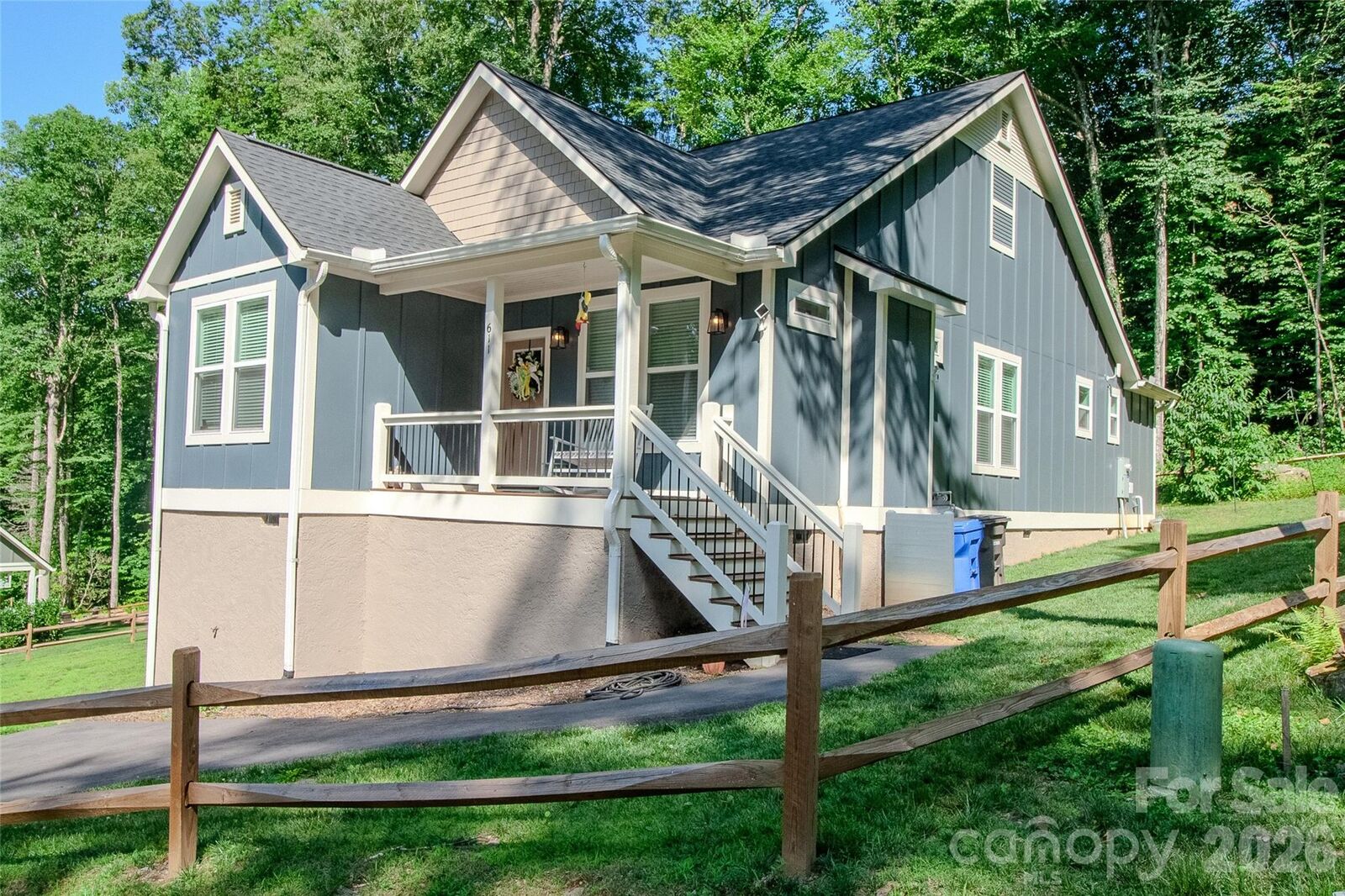 Property Photo:  611 Twinbrook Lane  NC 28751 