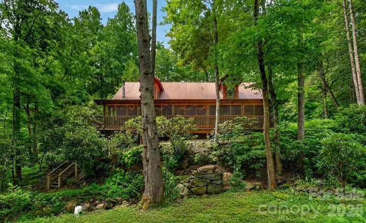 Property Photo:  664 Paxton Creek Road  NC 28752 
