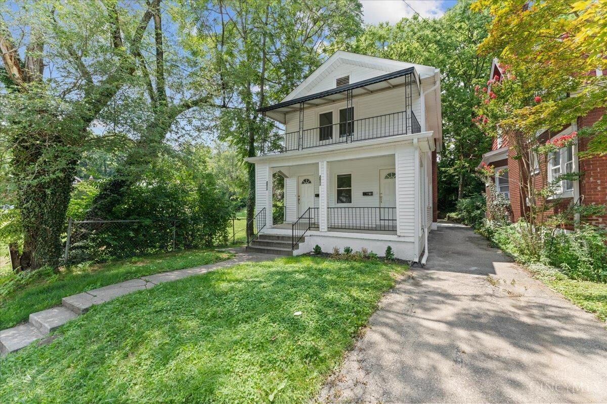 Property Photo: 2011 Highland Avenue OH 45219