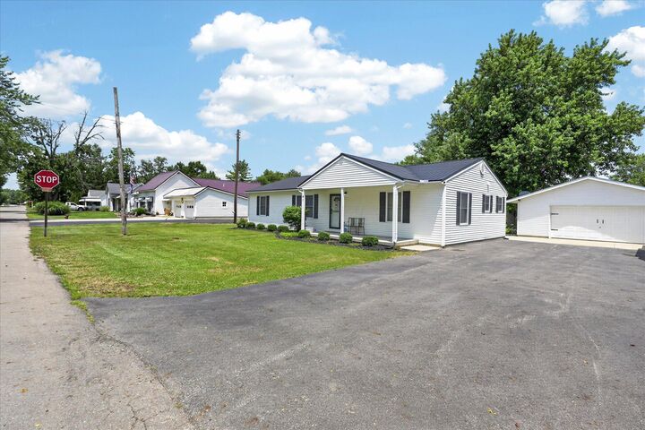 Property Photo:  41 Lincoln Street  OH 43106 