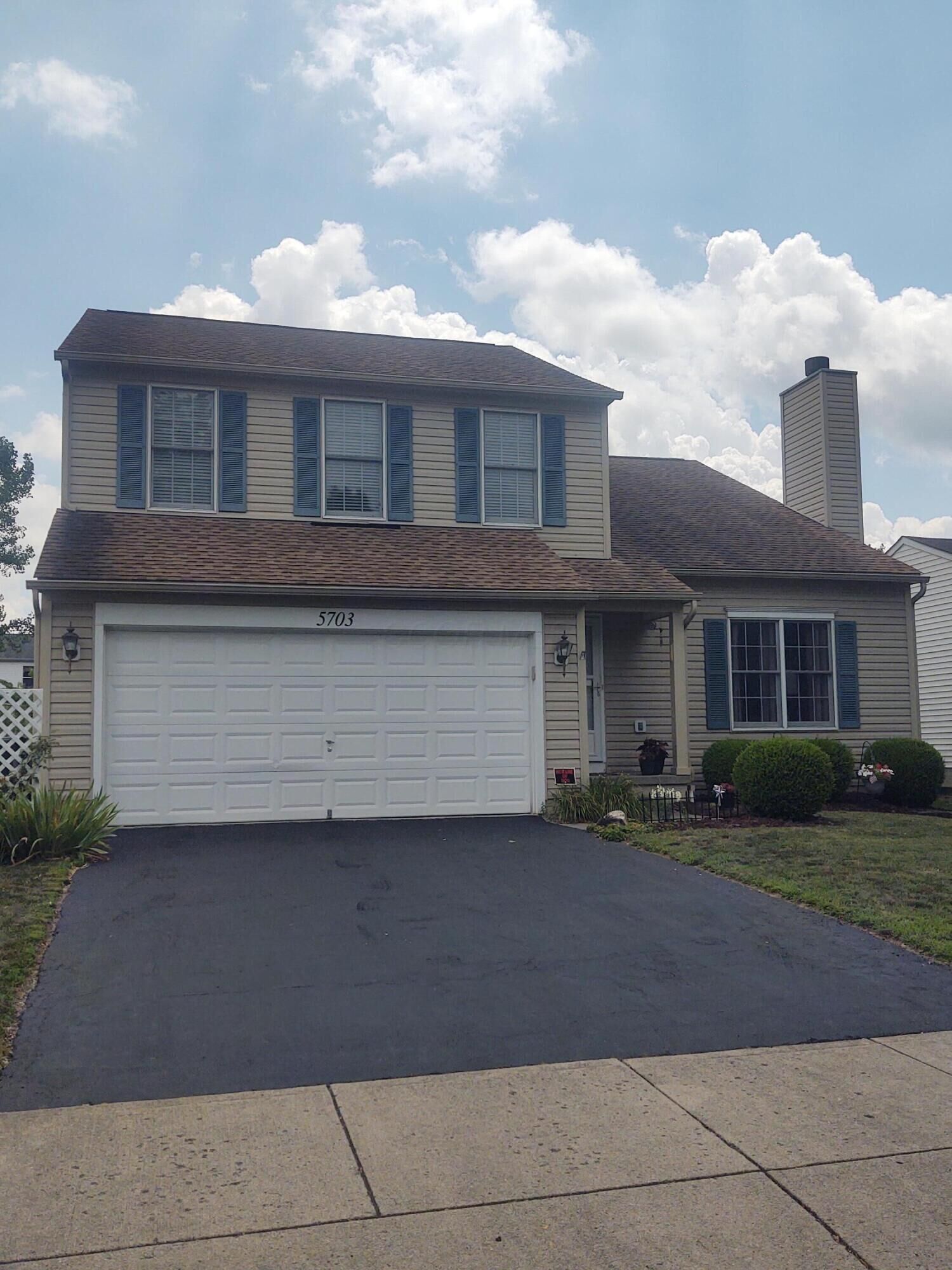 Property Photo: 5703 Silver Spurs Lane OH 43119