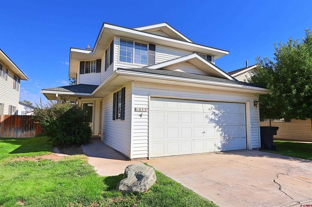 Property Photo: 211 Calle Buena CO 81101