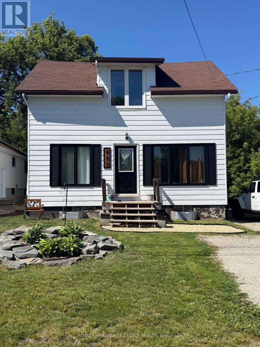 Property Photo:  433 Albert Street  ON P0J 1K0 