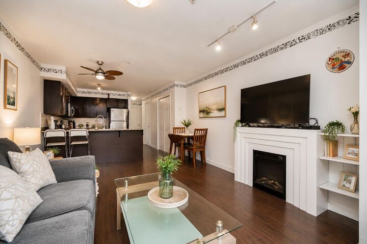 Property Photo: 13958 108 Avenue 103 BC V3T 0B4