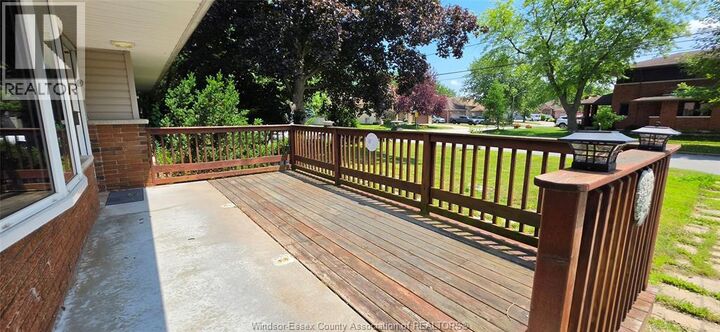 Property Photo: 1050 Bartlet ON N9G 1V4